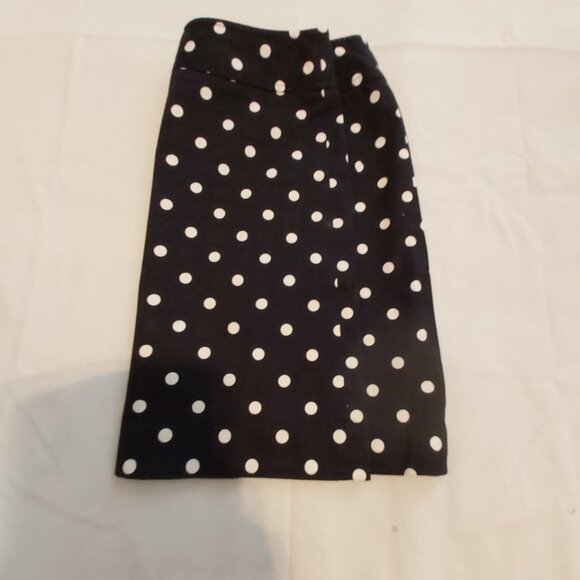 SKIRT RAFAELLA LABEL. WHITE POLKA DOTS/BLACK BACKGROUND. NEW/NO TAGS. SIZE 10 - Picture 6 of 6